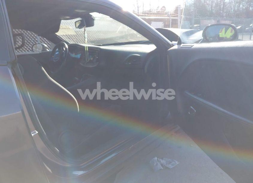 Photo 5 of 2018 Dodge Challenger R/T (VIN 2C3CDZBT4JH182526)