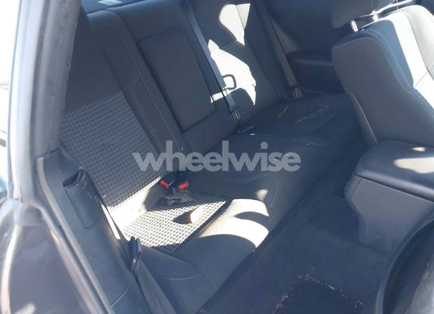 Photo 8 of 2018 Dodge Challenger R/T (VIN 2C3CDZBT4JH182526)