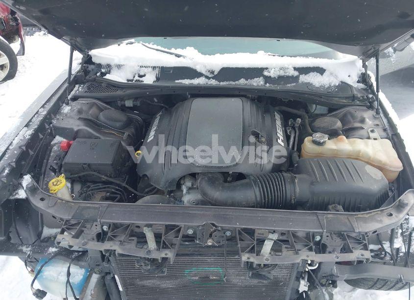 Photo 10 of 2019 Dodge Challenger R/T (VIN 2C3CDZBT4KH539074)