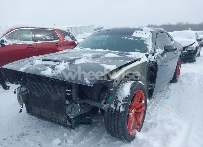 Photo 2 of 2019 Dodge Challenger R/T (VIN 2C3CDZBT4KH539074)