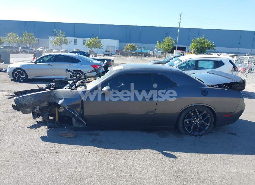 Photo 15 of 2021 Dodge Challenger R/T (VIN 2C3CDZBT4MH640957)