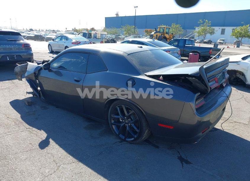 Photo 3 of 2021 Dodge Challenger R/T (VIN 2C3CDZBT4MH640957)