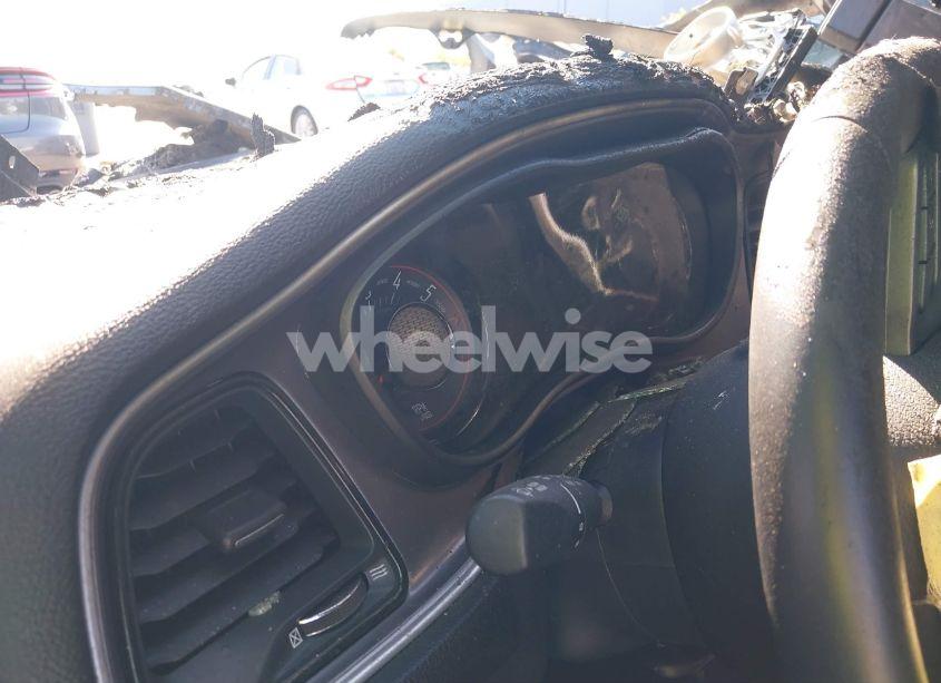 Photo 7 of 2021 Dodge Challenger R/T (VIN 2C3CDZBT4MH640957)