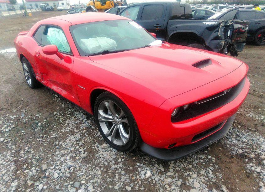 2022 Dodge Challenger R/T (VIN 2C3CDZBT4NH105600) main photo