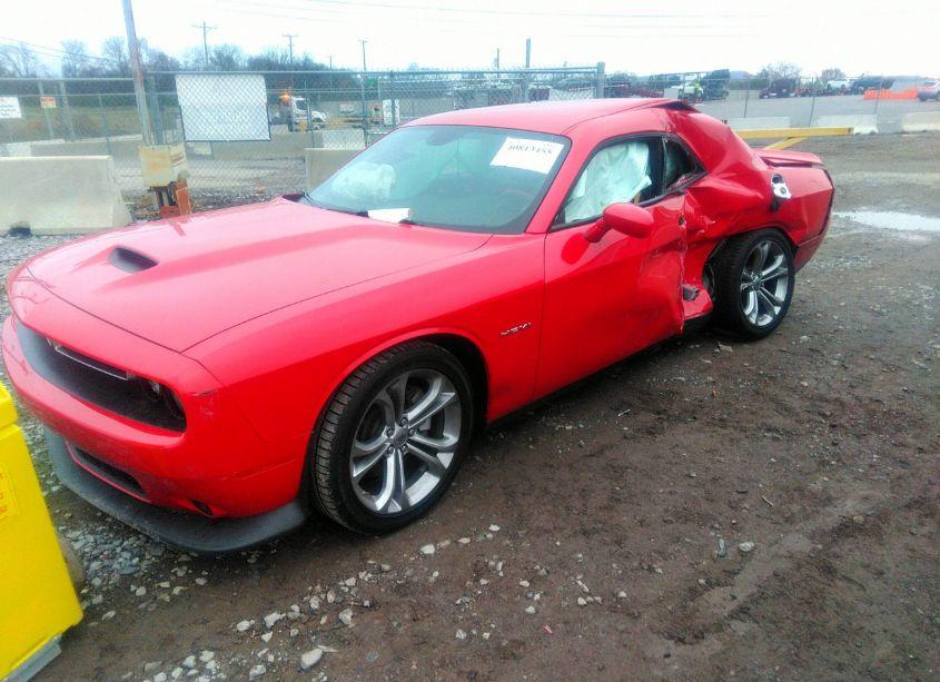 Photo 2 of 2022 Dodge Challenger R/T (VIN 2C3CDZBT4NH105600)