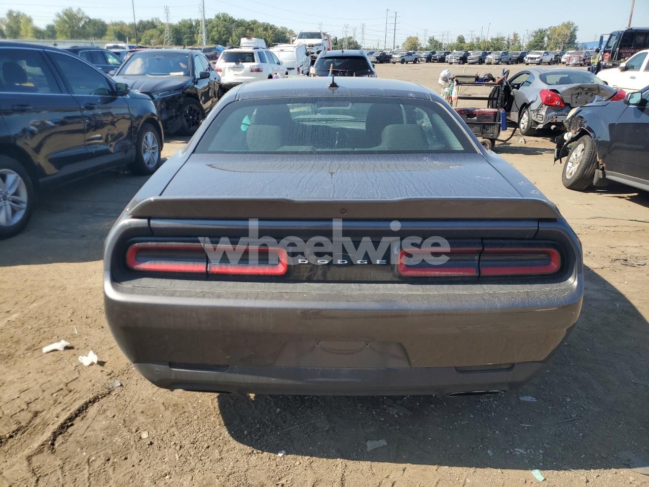 Photo 6 of 2022 DODGE CHALLENGER R/T (VIN 2C3CDZBT4NH196366)