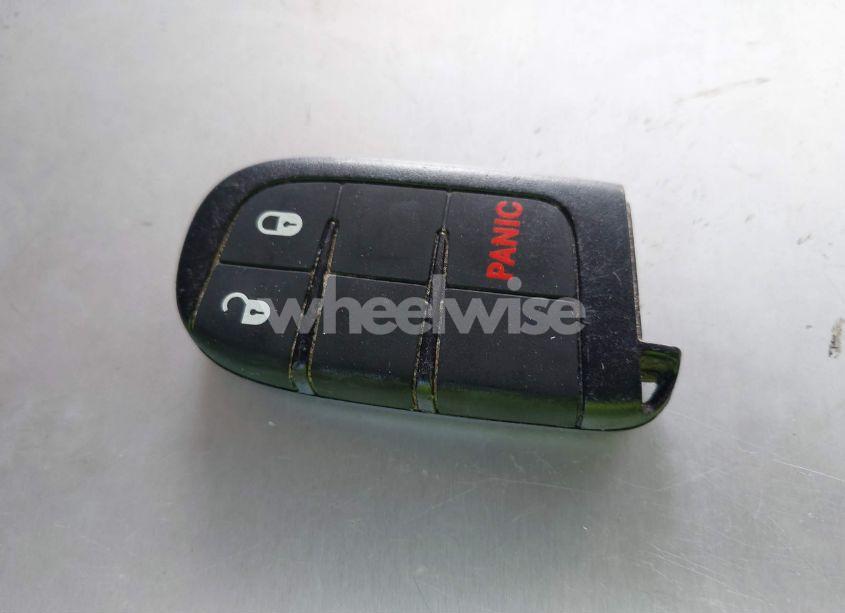 Photo 11 of 2016 Dodge Challenger R/T (VIN 2C3CDZBT5GH176632)