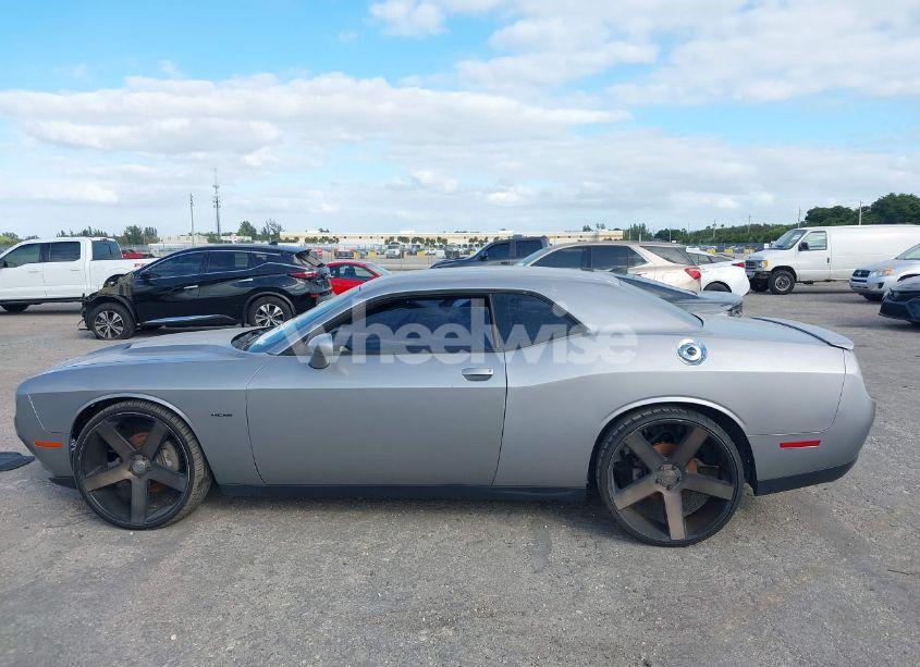 Photo 14 of 2016 Dodge Challenger R/T (VIN 2C3CDZBT5GH176632)