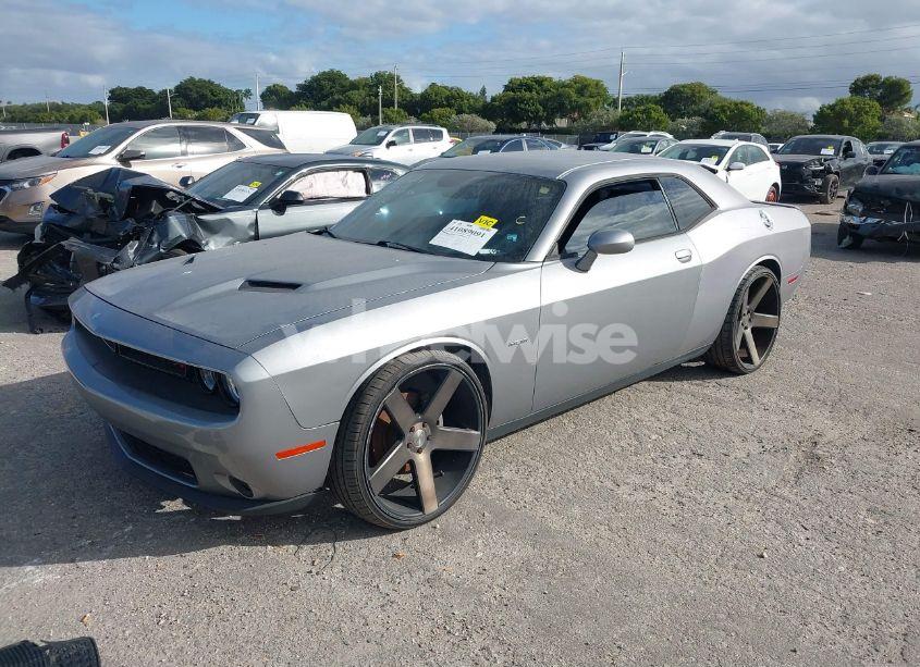 Photo 2 of 2016 Dodge Challenger R/T (VIN 2C3CDZBT5GH176632)