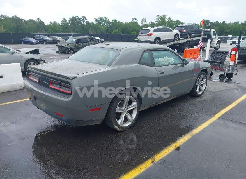 Photo 4 of 2017 Dodge Challenger R/T (VIN 2C3CDZBT5HH594156)