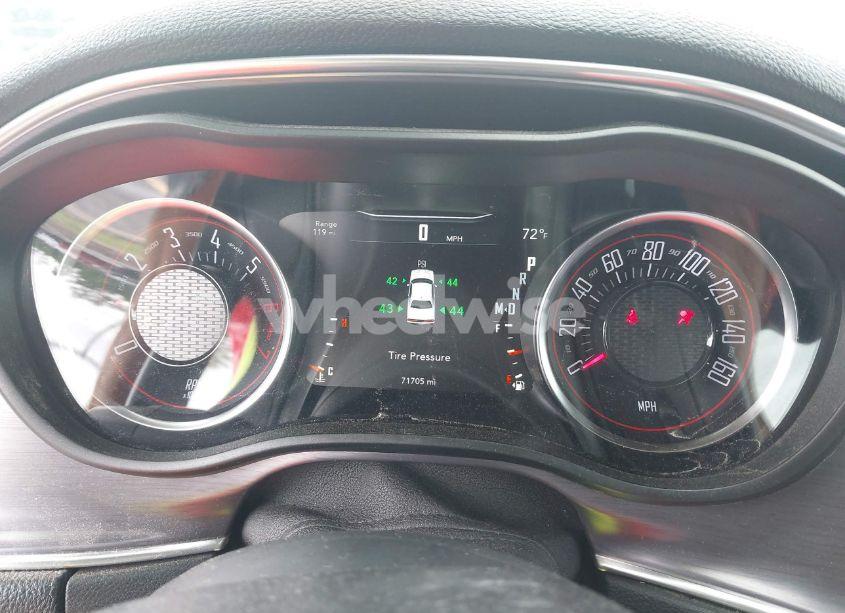 Photo 7 of 2017 Dodge Challenger R/T (VIN 2C3CDZBT5HH594156)