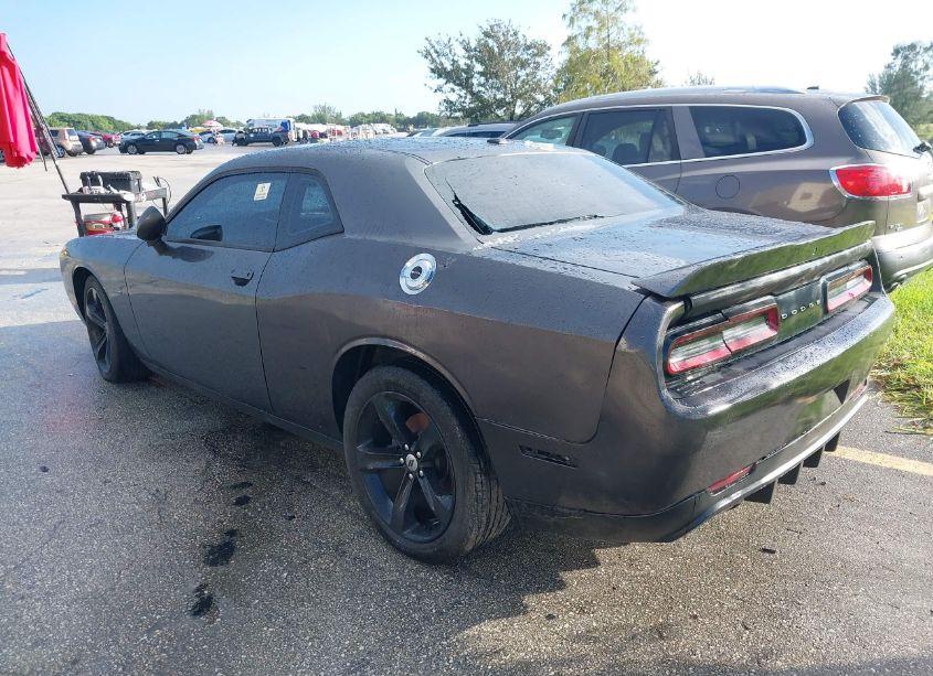 Photo 3 of 2017 Dodge Challenger R/T (VIN 2C3CDZBT5HH659233)