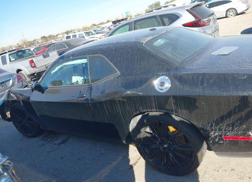 Photo 14 of 2021 Dodge Challenger R/T (VIN 2C3CDZBT5MH593907)