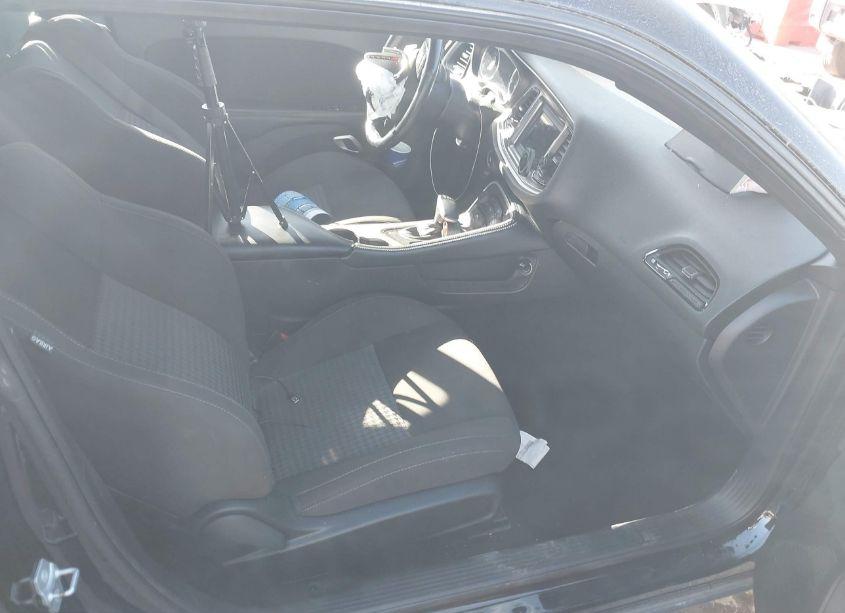 Photo 5 of 2021 Dodge Challenger R/T (VIN 2C3CDZBT5MH593907)