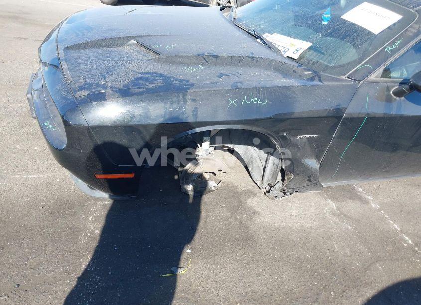 Photo 6 of 2016 Dodge Challenger R/T (VIN 2C3CDZBT6GH168698)