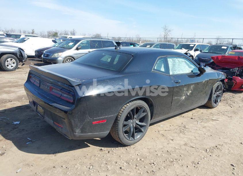 Photo 4 of 2016 Dodge Challenger R/T PLUS (VIN 2C3CDZBT6GH315151)