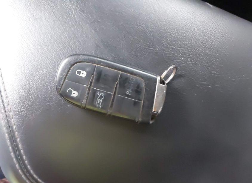 Photo 11 of 2016 Dodge Challenger R/T PLUS (VIN 2C3CDZBT6GH315344)