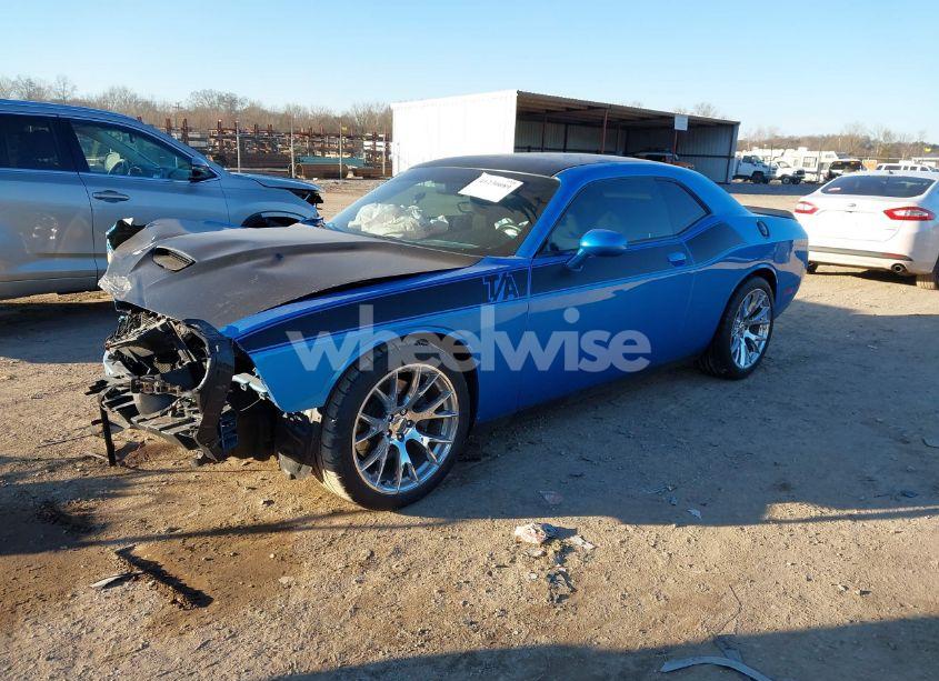 Photo 2 of 2018 Dodge Challenger T/A (VIN 2C3CDZBT6JH283907)