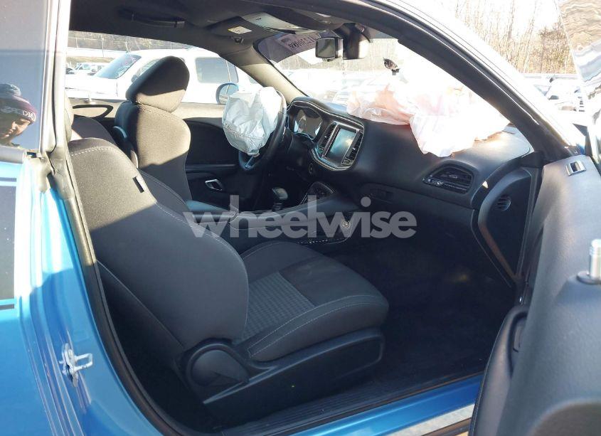 Photo 5 of 2018 Dodge Challenger T/A (VIN 2C3CDZBT6JH283907)