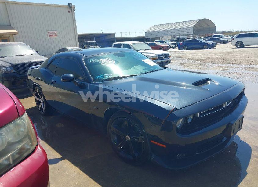 2019 Dodge Challenger R/T (VIN 2C3CDZBT6KH629374) main photo
