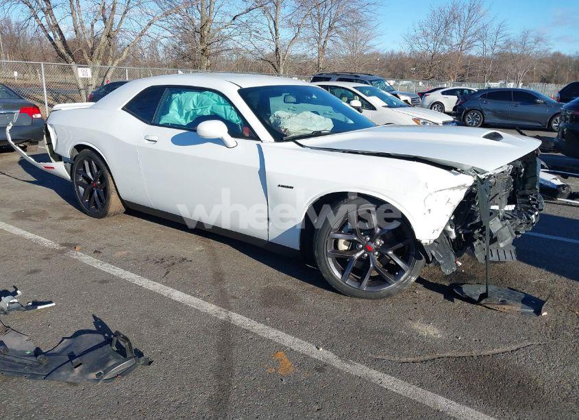 2021 Dodge Challenger R/T (VIN 2C3CDZBT6MH571236) main photo
