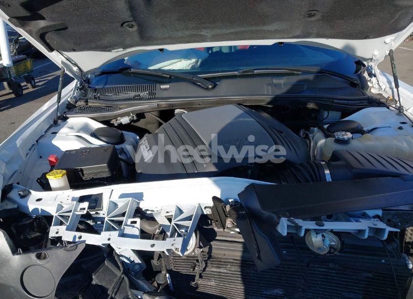 Photo 10 of 2021 Dodge Challenger R/T (VIN 2C3CDZBT6MH571236)