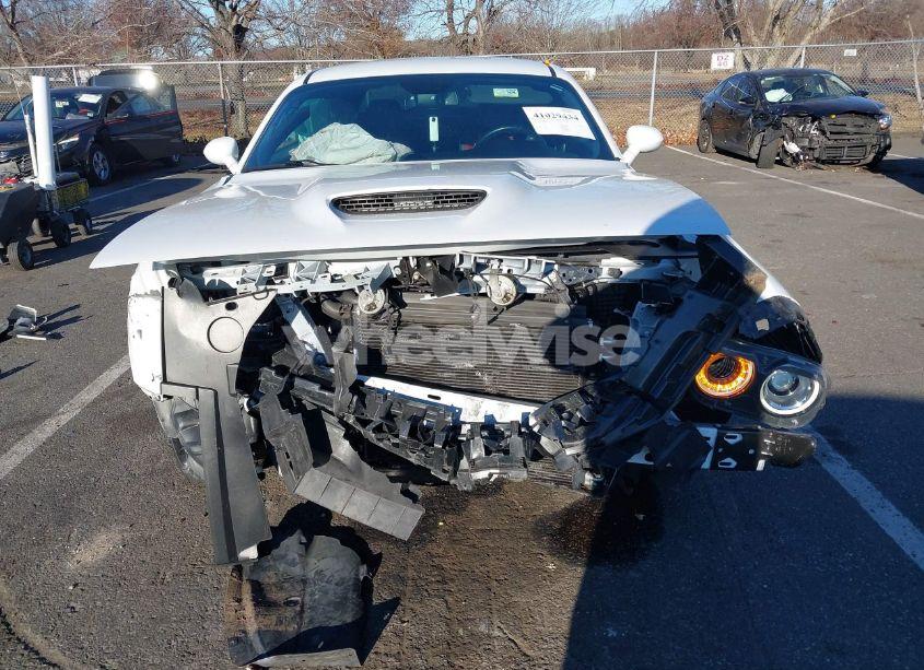Photo 12 of 2021 Dodge Challenger R/T (VIN 2C3CDZBT6MH571236)
