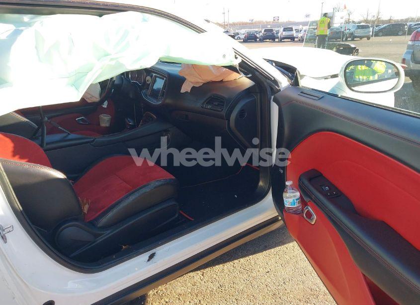 Photo 5 of 2021 Dodge Challenger R/T (VIN 2C3CDZBT6MH571236)