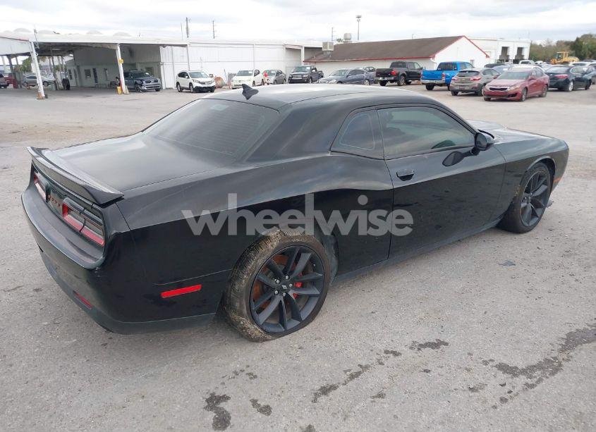 Photo 4 of 2021 Dodge Challenger R/T (VIN 2C3CDZBT6MH604364)