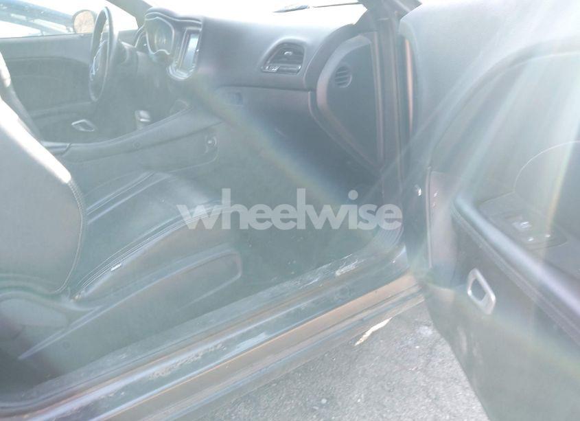 Photo 5 of 2016 Dodge Challenger R/T PLUS (VIN 2C3CDZBT7GH101124)