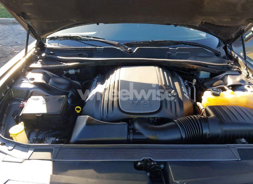 Photo 10 of 2016 Dodge Challenger R/T (VIN 2C3CDZBT7GH256904)