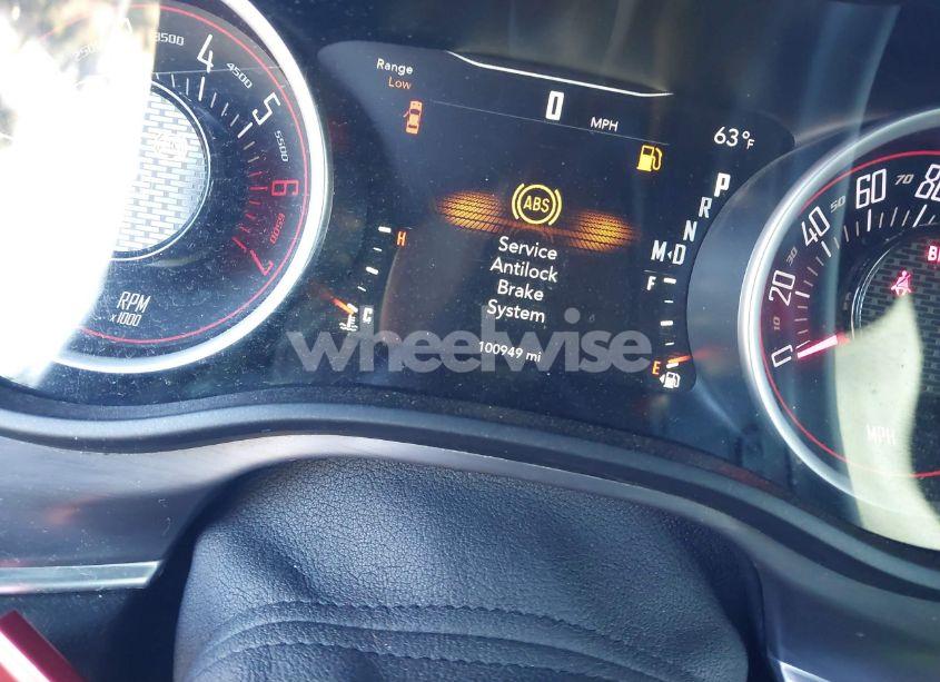 Photo 15 of 2016 Dodge Challenger R/T (VIN 2C3CDZBT7GH256904)