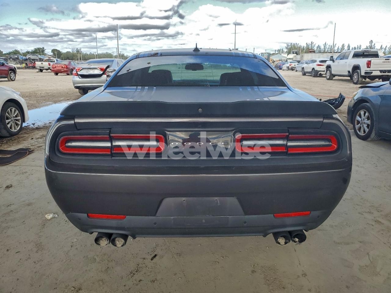 Photo 6 of 2016 DODGE CHALLENGER R/T (VIN 2C3CDZBT7GH309245)