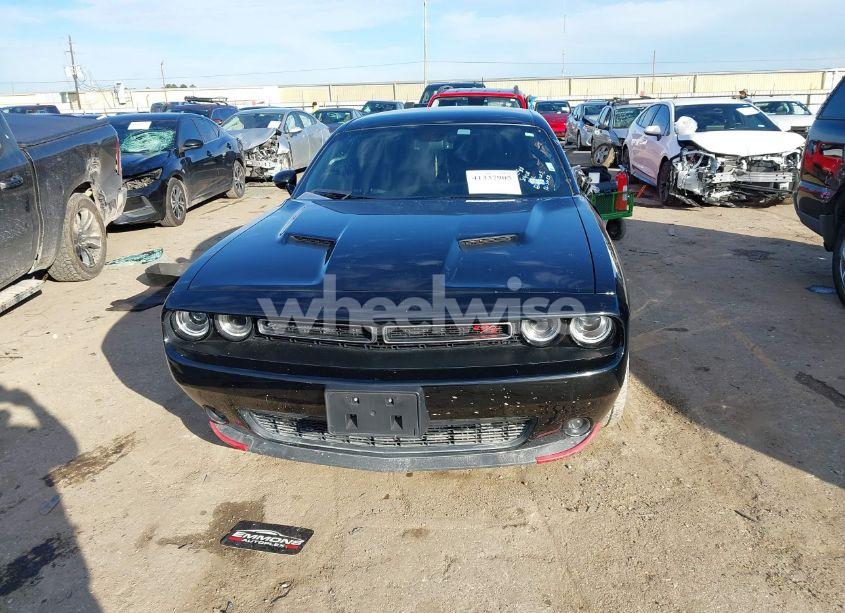 Photo 12 of 2017 Dodge Challenger R/T PLUS (VIN 2C3CDZBT7HH668404)