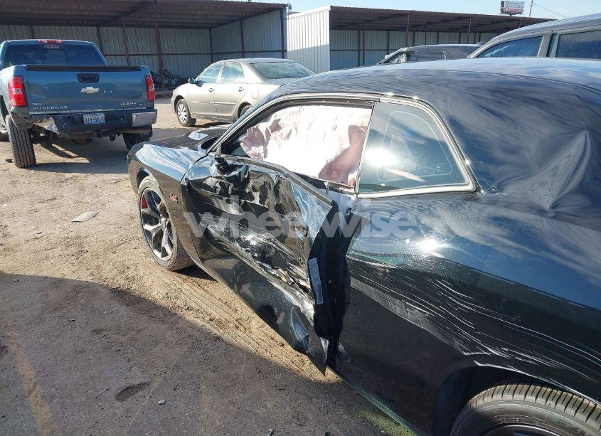 Photo 6 of 2017 Dodge Challenger R/T PLUS (VIN 2C3CDZBT7HH668404)