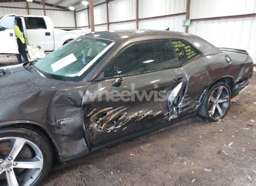 Photo 6 of 2018 Dodge Challenger R/T SHAKER (VIN 2C3CDZBT7JH183279)