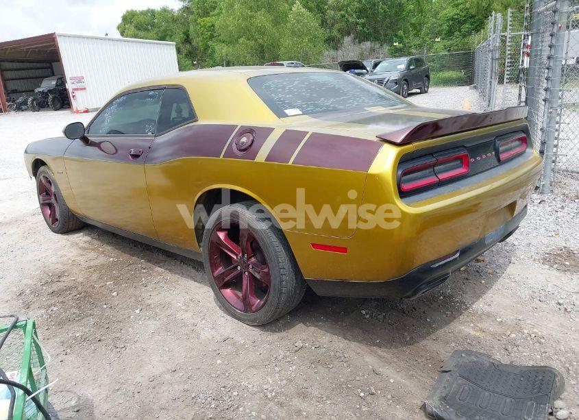 Photo 3 of 2018 Dodge Challenger R/T (VIN 2C3CDZBT7JH204339)