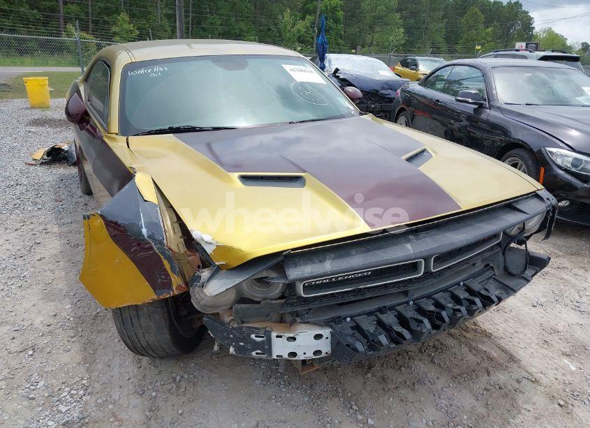 Photo 6 of 2018 Dodge Challenger R/T (VIN 2C3CDZBT7JH204339)