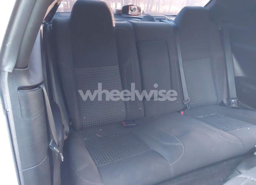 Photo 8 of 2018 Dodge Challenger R/T (VIN 2C3CDZBT7JH260149)