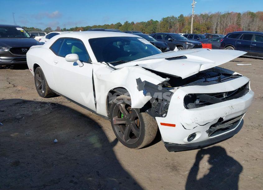 2018 Dodge Challenger R/T (VIN 2C3CDZBT7JH271149) main photo