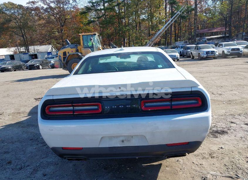 Photo 16 of 2018 Dodge Challenger R/T (VIN 2C3CDZBT7JH271149)