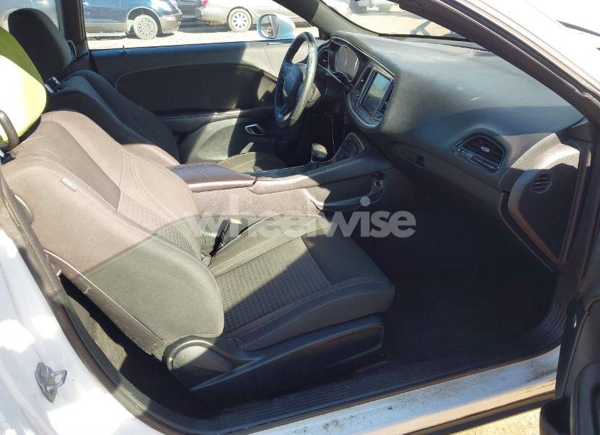 Photo 5 of 2018 Dodge Challenger R/T (VIN 2C3CDZBT7JH271149)