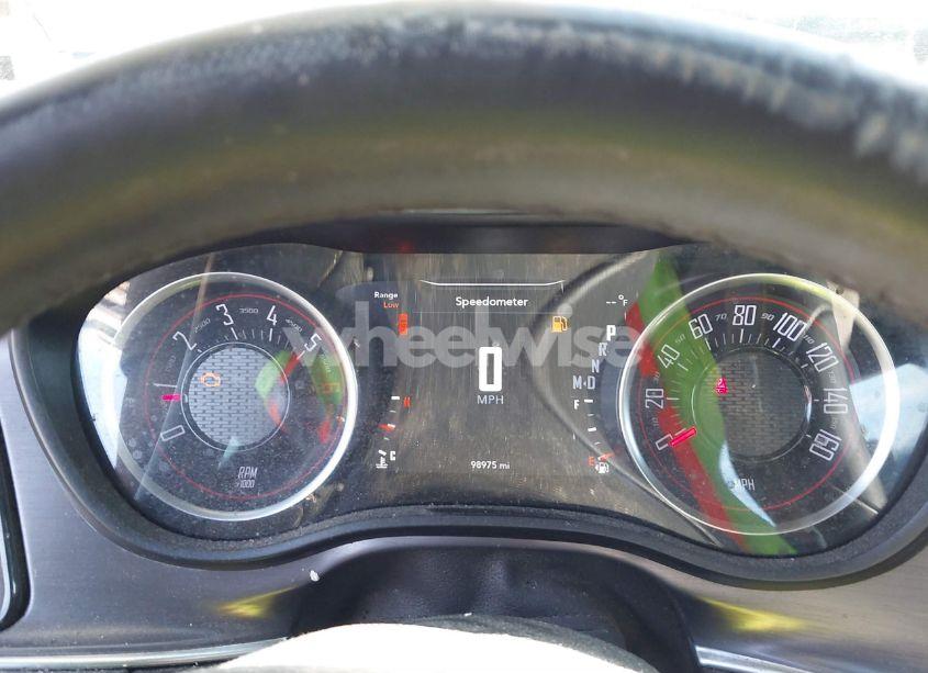 Photo 7 of 2018 Dodge Challenger R/T (VIN 2C3CDZBT7JH271149)