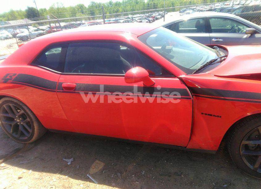 Photo 13 of 2021 Dodge Challenger R/T (VIN 2C3CDZBT7MH541596)