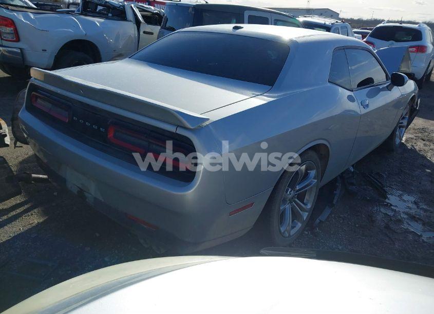 Photo 4 of 2021 Dodge Challenger R/T (VIN 2C3CDZBT7MH542375)