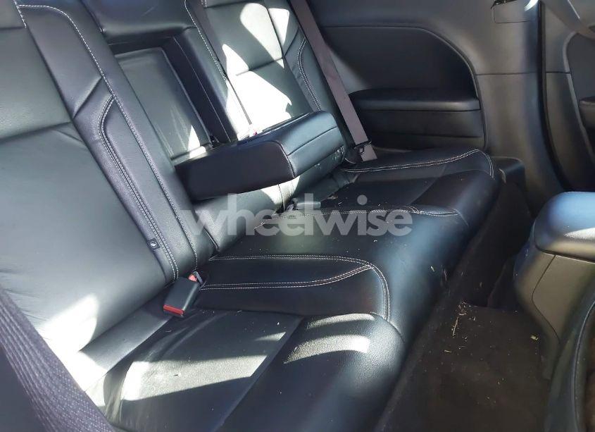 Photo 8 of 2021 Dodge Challenger R/T (VIN 2C3CDZBT7MH542375)