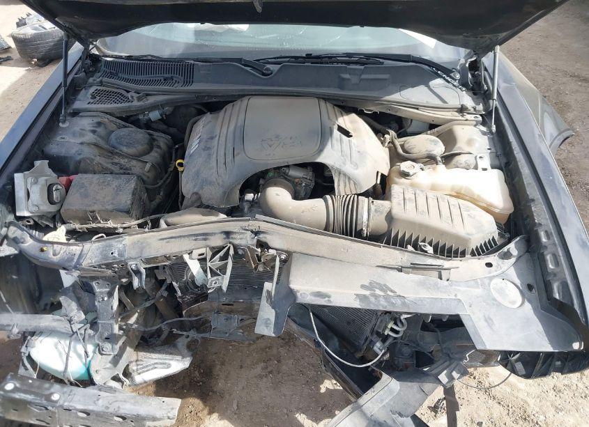 Photo 10 of 2021 Dodge Challenger R/T (VIN 2C3CDZBT7MH551643)