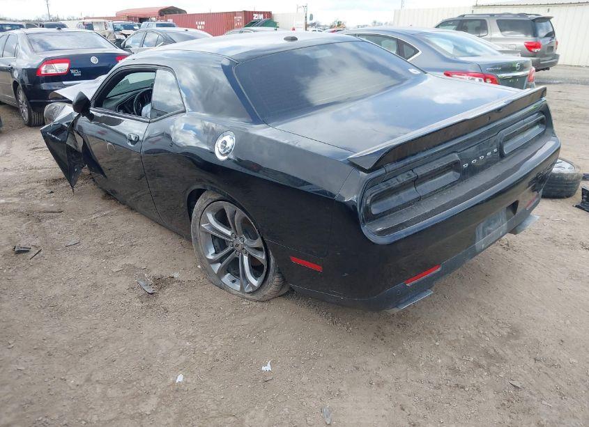 Photo 3 of 2021 Dodge Challenger R/T (VIN 2C3CDZBT7MH551643)