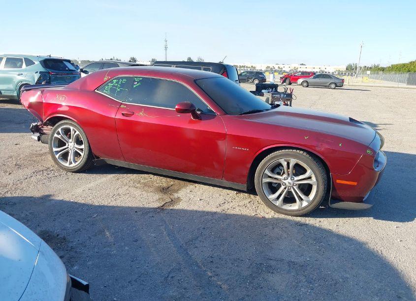 2022 Dodge Challenger R/T (VIN 2C3CDZBT7NH263414) main photo