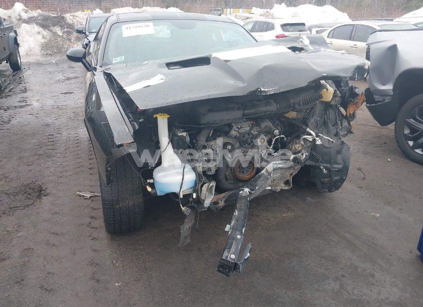 Photo 6 of 2016 Dodge Challenger R/T (VIN 2C3CDZBT8GH119969)